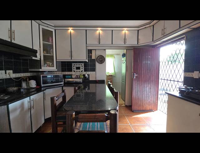 5 BEDROOM HOUSE FOR SALE IN SHALLCROSS